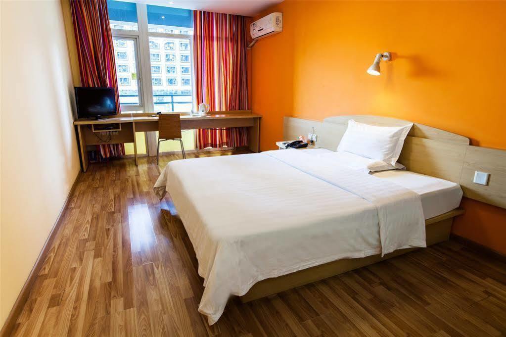 7 Days Inn Shanghai Xujiahui Caobao Road Subway Station Branch Xuhui Luaran gambar